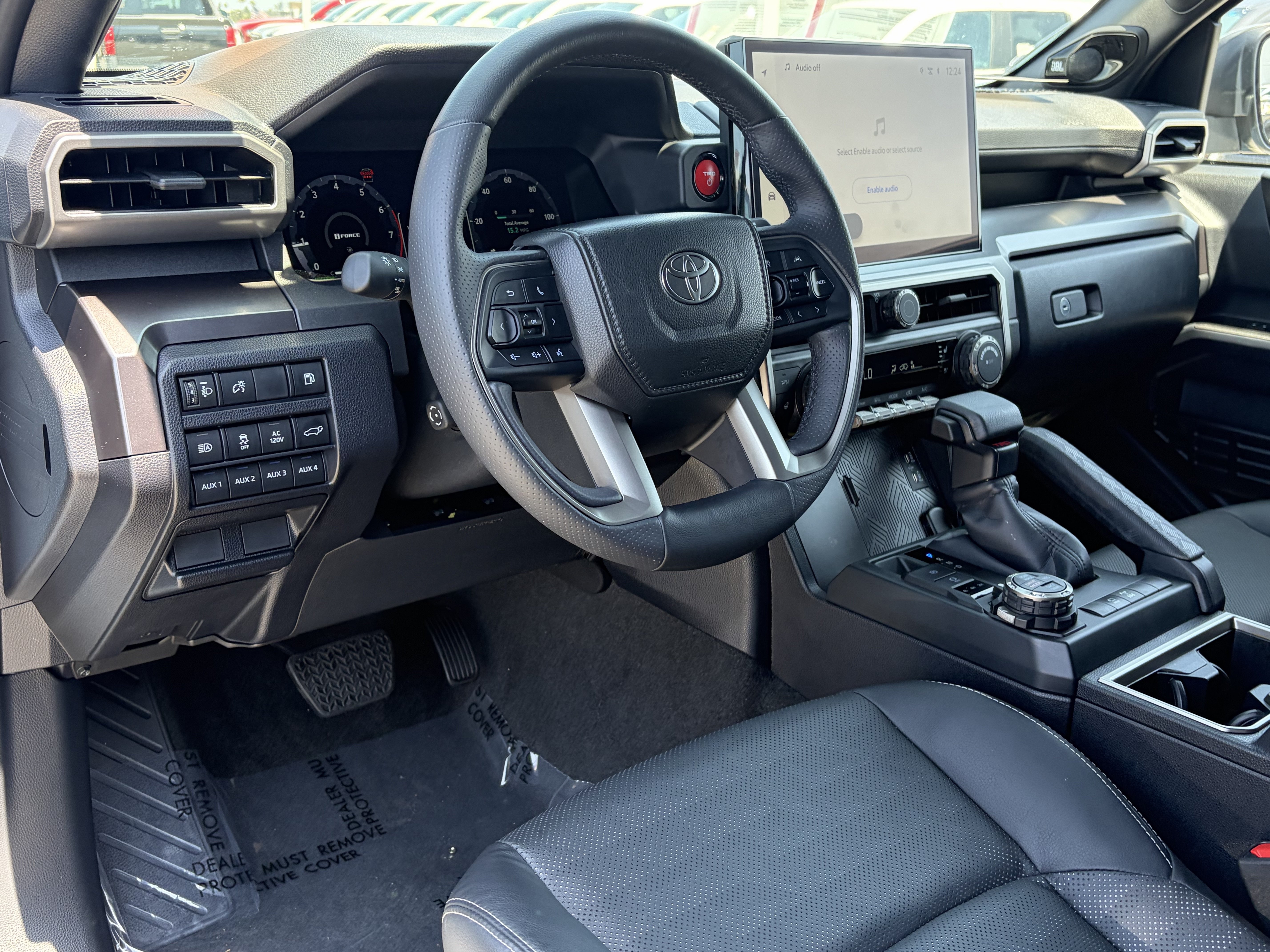 Certified 2025 Toyota 4Runner TRD Off-Road Premium AWD/4WD image 15