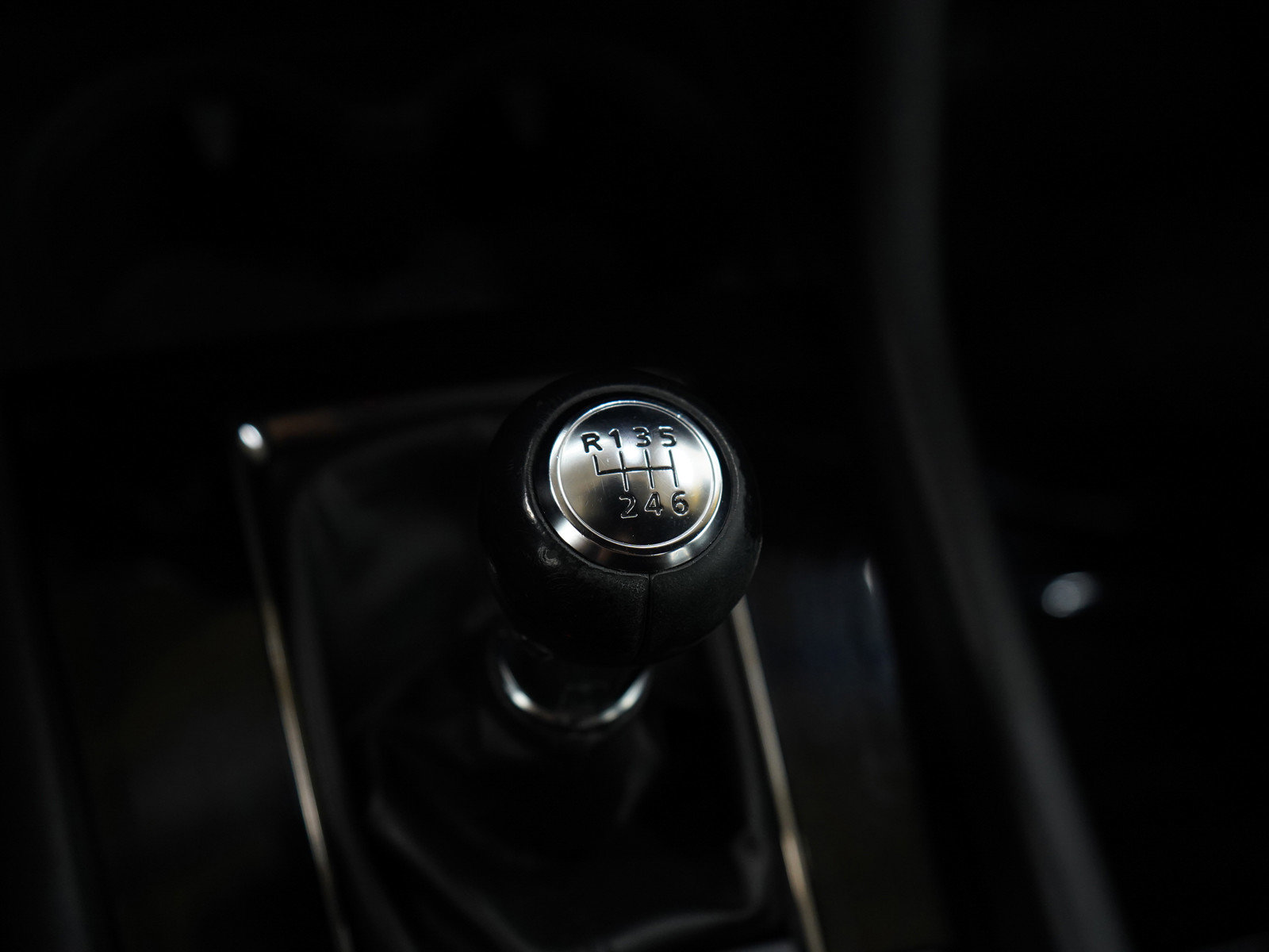 Used 2022 MAZDA MAZDA3 s image 24