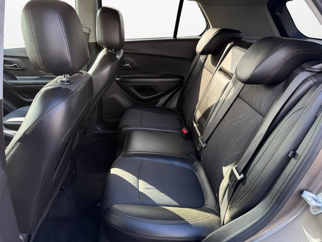 Used 2021 Chevrolet Trax LT image 13