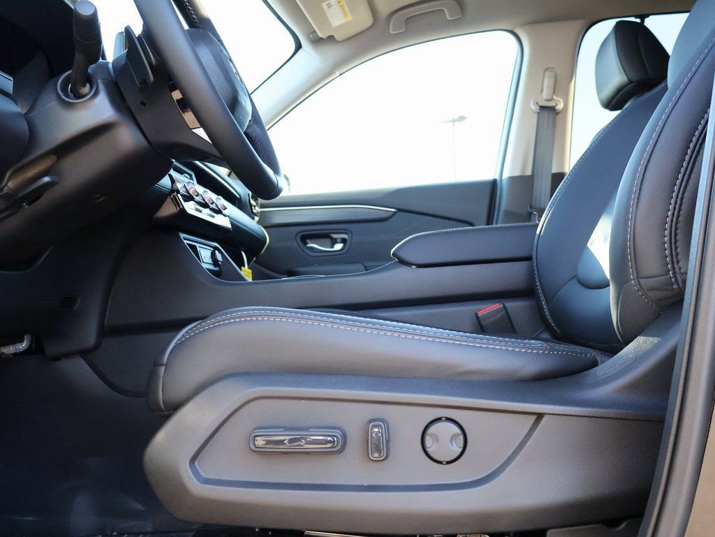 New 2026 Honda Pilot Touring image 34