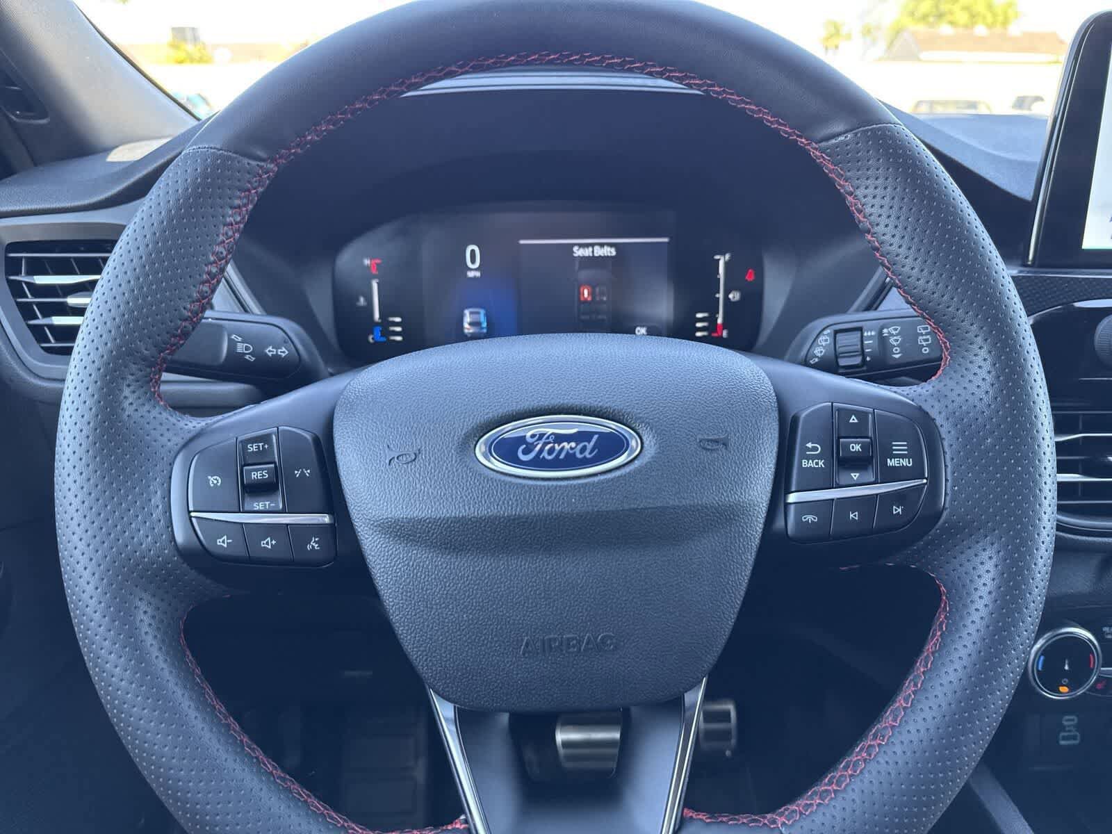 Used 2023 Ford Escape ST-Line AWD/4WD image 27
