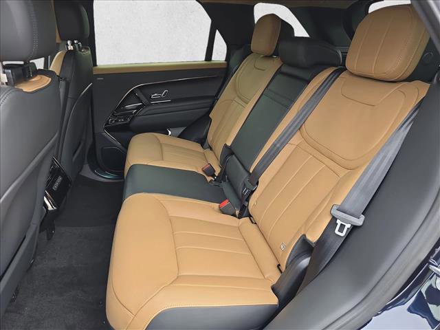 New 2026 Land Rover Range Rover Sport Dynamic SE AWD/4WD image 14