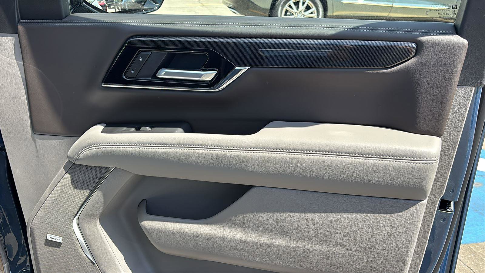 New 2026 GMC Yukon Elevation RWD image 24