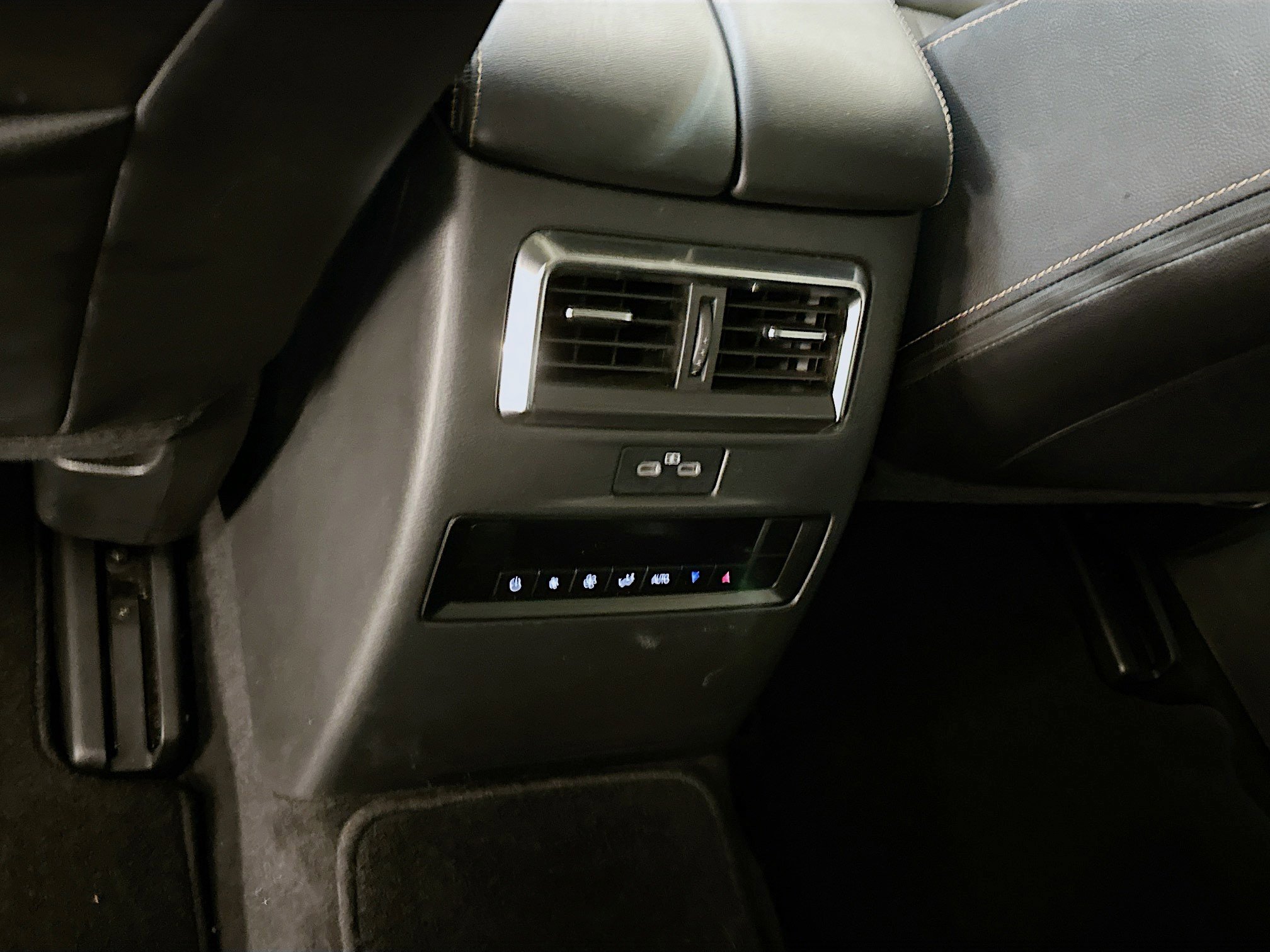 Used 2025 MAZDA CX-90 3.3 Turbo w/ Premium Sport Pkg image 29