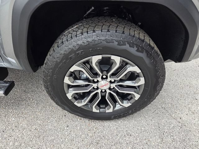 New 2026 GMC Canyon Denali AWD/4WD image 17