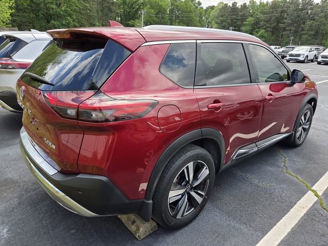 Used 2023 Nissan Rogue Platinum image 9