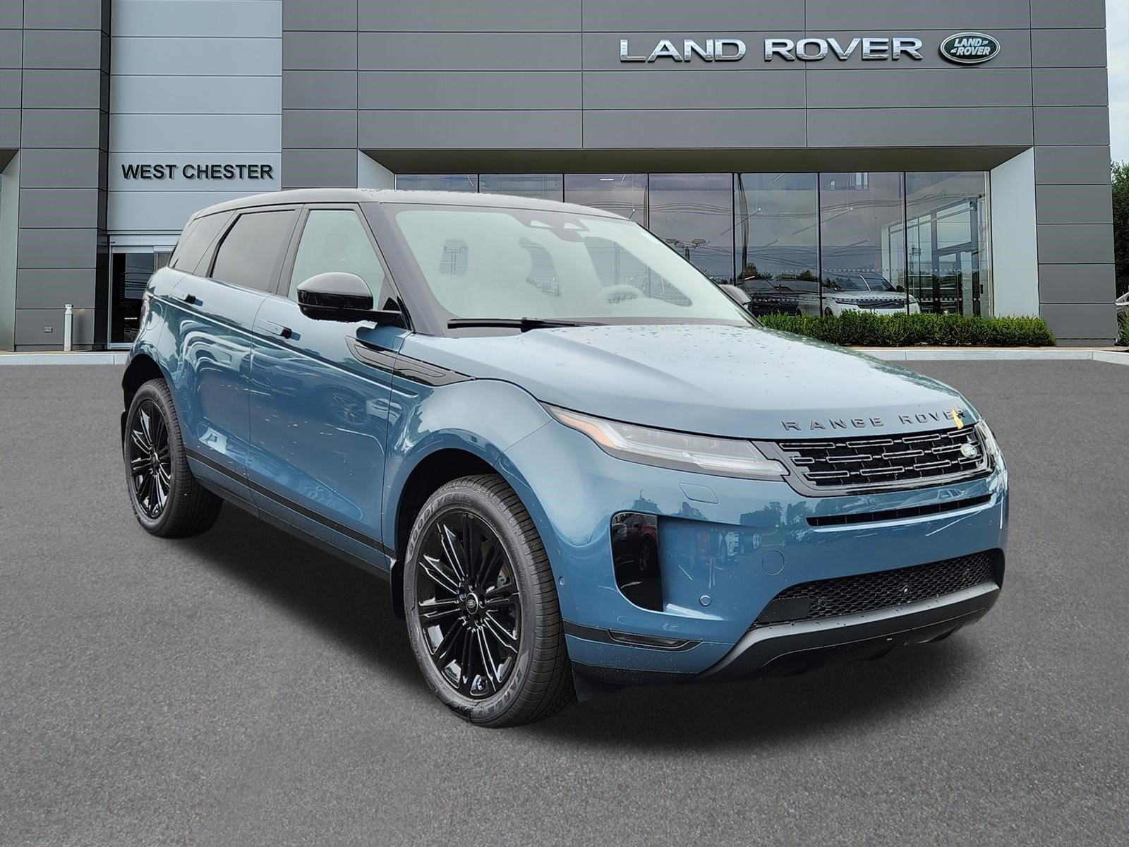 New 2026 Land Rover Range Rover Evoque S AWD/4WD image 2