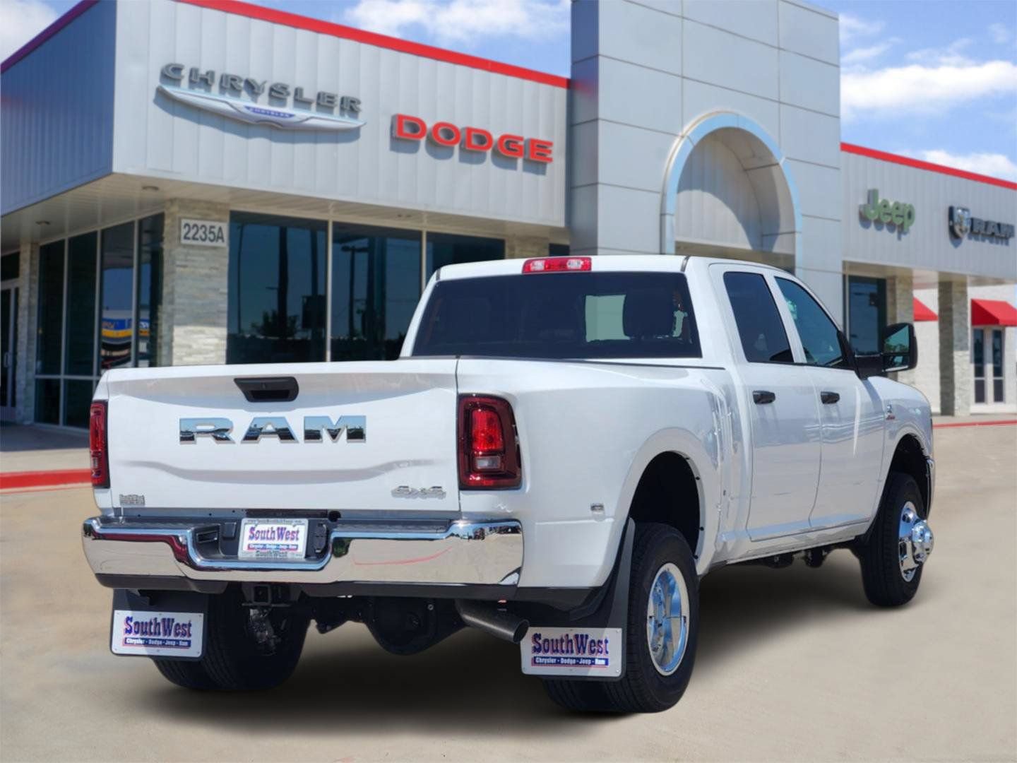New 2026 RAM 3500 Tradesman w/ Chrome Appearance Group A AWD/4WD image 5