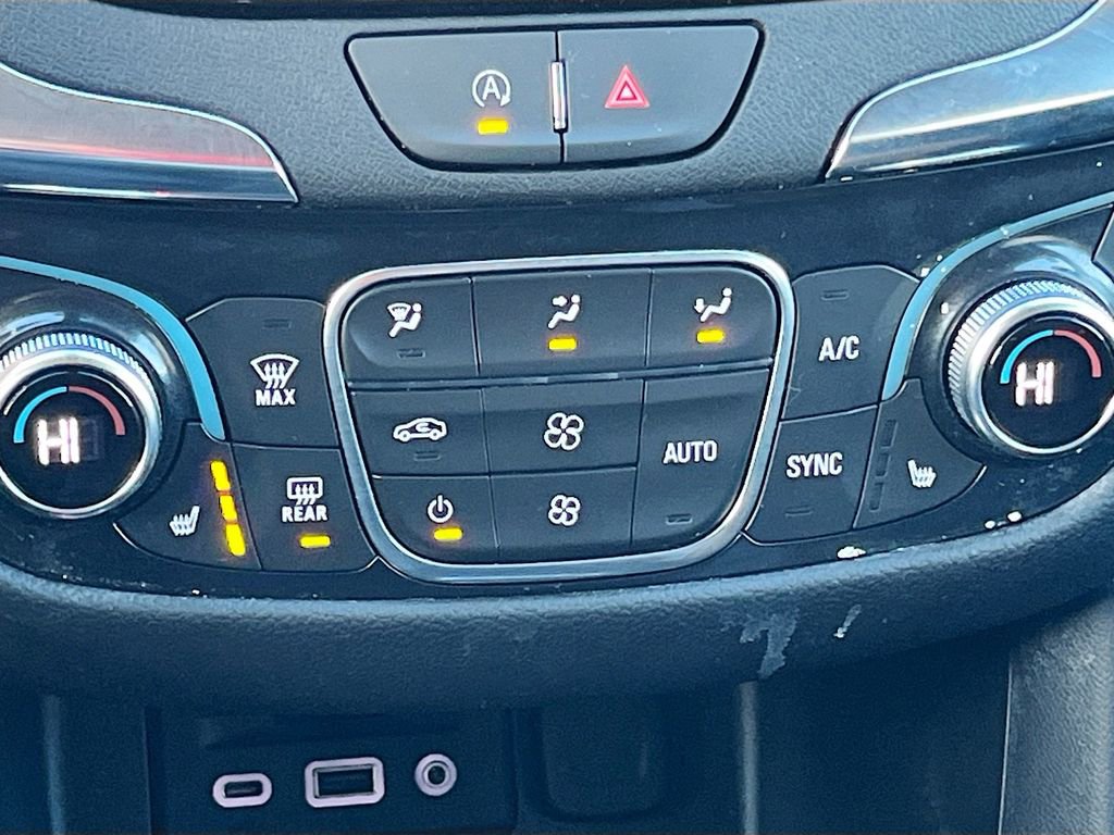 Used 2024 Chevrolet Equinox Premier image 15