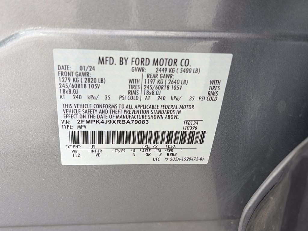 Used 2024 Ford Edge SEL AWD/4WD image 9