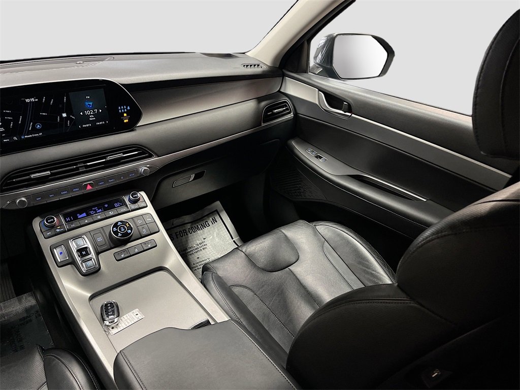 Used 2022 Hyundai Palisade SEL w/ 8P Bench Seat Package image 24