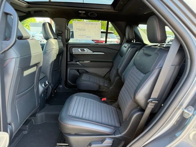 New 2026 Ford Explorer ST-Line AWD/4WD image 16