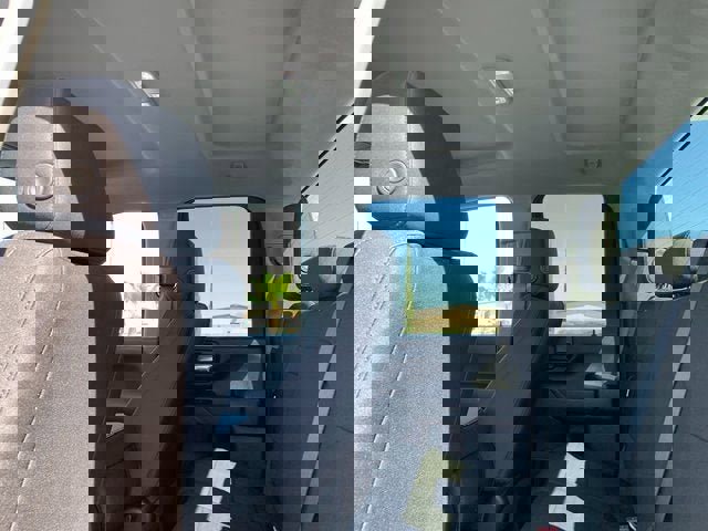 New 2025 GMC Sierra 2500 Pro w/ Convenience Package image 13