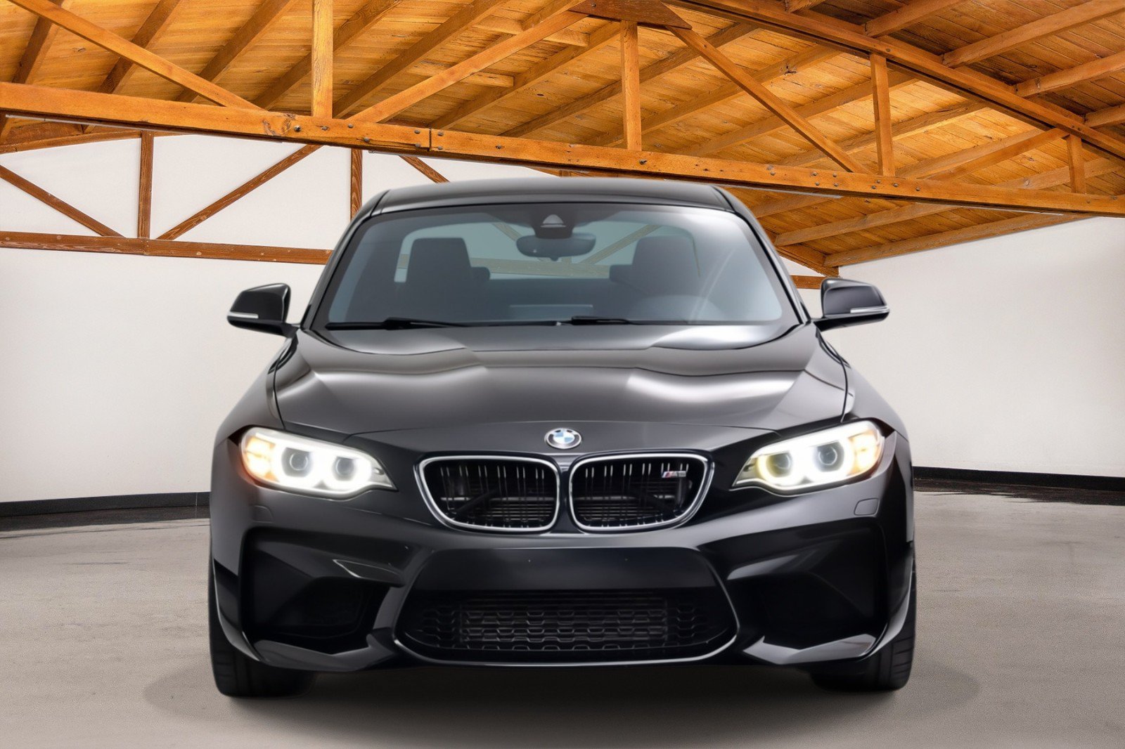 Used 2017 BMW M2 RWD image 8