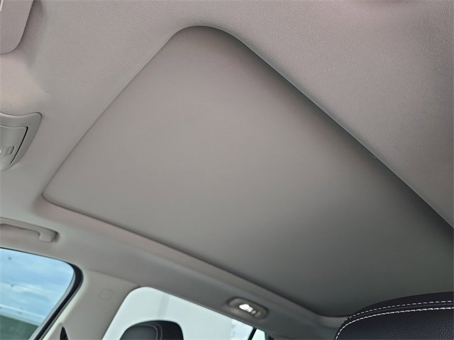 Certified 2023 GMC Terrain Denali w/ Denali Premium Package image 19