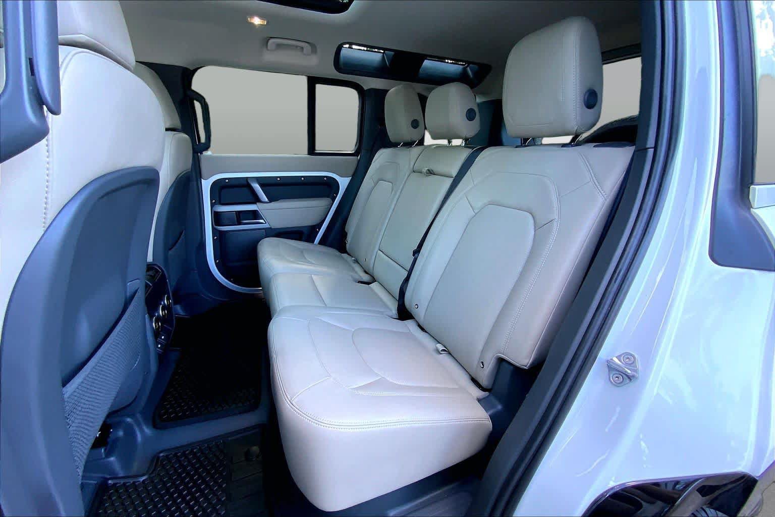 Used 2024 Land Rover Defender 110 S AWD/4WD image 19