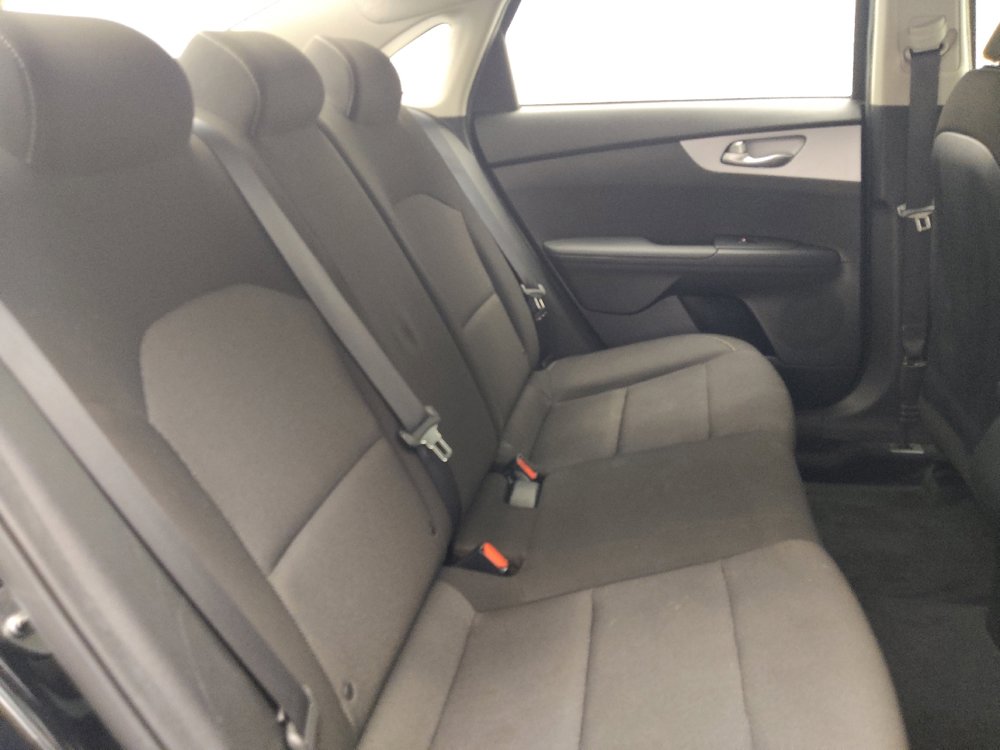 Used 2023 Kia Forte LXS image 19