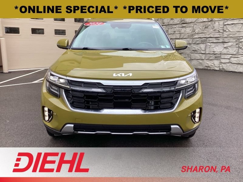 Used 2024 Kia Seltos SX w/ SX Sunroof Package AWD/4WD image 2