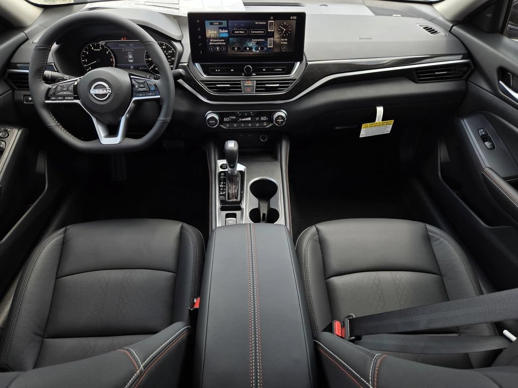 New 2026 Nissan Altima 2.5 SR FWD image 14