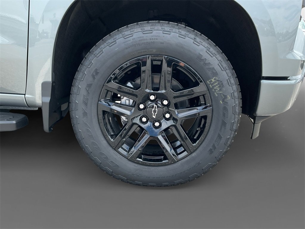New 2025 Chevrolet Silverado 1500 Custom image 14