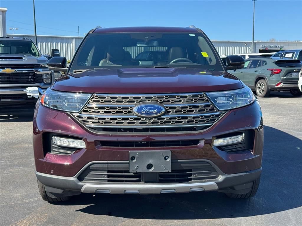 Used 2023 Ford Explorer King Ranch w/ Premium Technology Package image 8