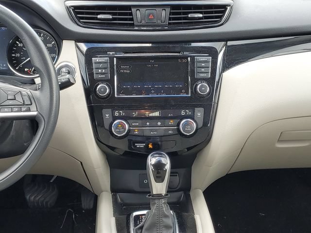 Used 2019 Nissan Rogue Sport SV AWD/4WD image 29
