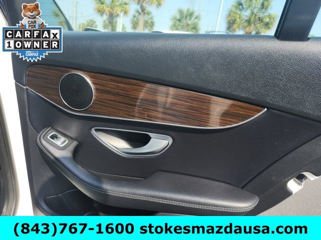 Used 2017 Mercedes-Benz C 300 4MATIC Sedan image 3