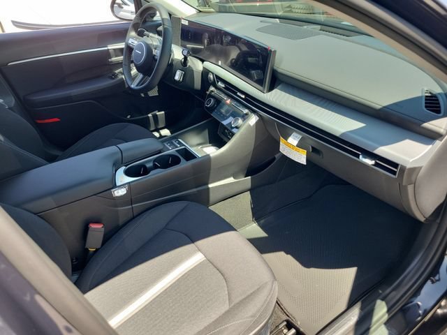 New 2026 Hyundai Sonata SEL FWD image 21