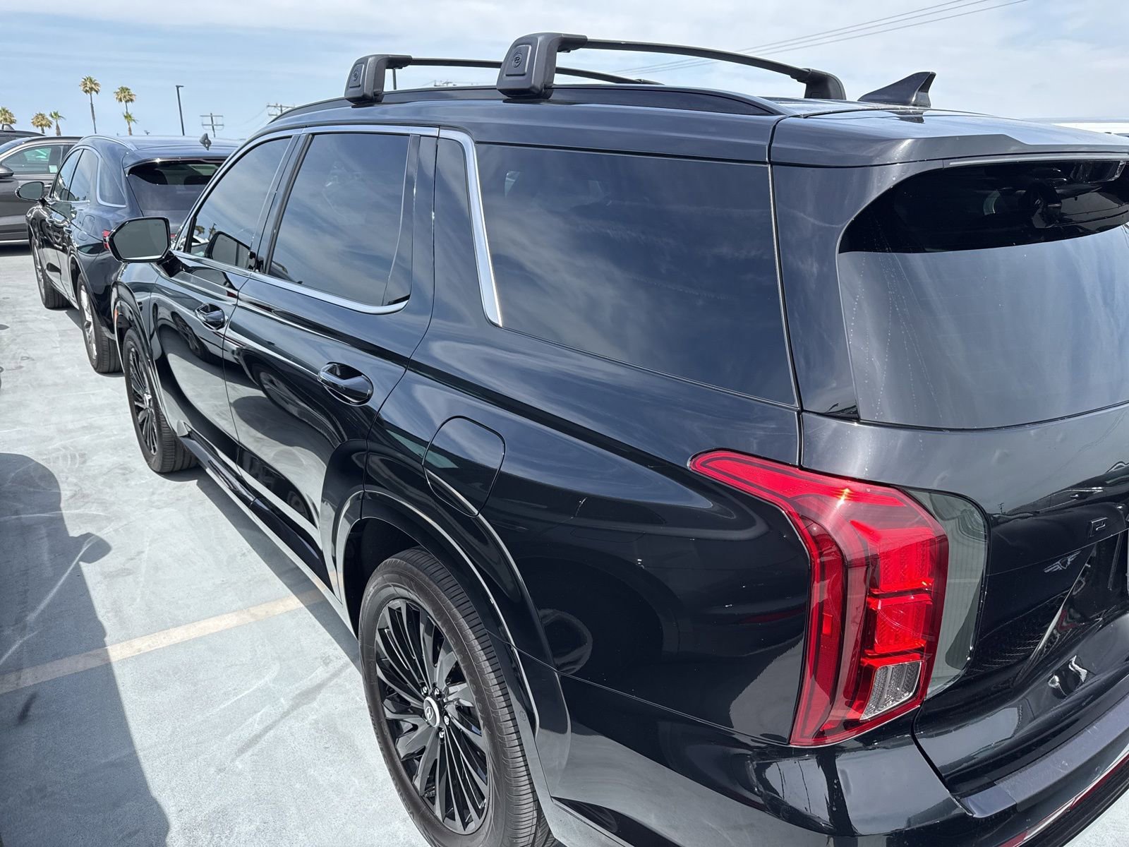 Used 2025 Hyundai Palisade Calligraphy AWD/4WD image 7