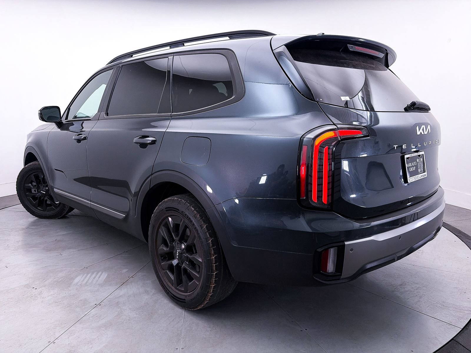 Certified 2023 Kia Telluride SX Prestige X-Pro AWD/4WD image 2