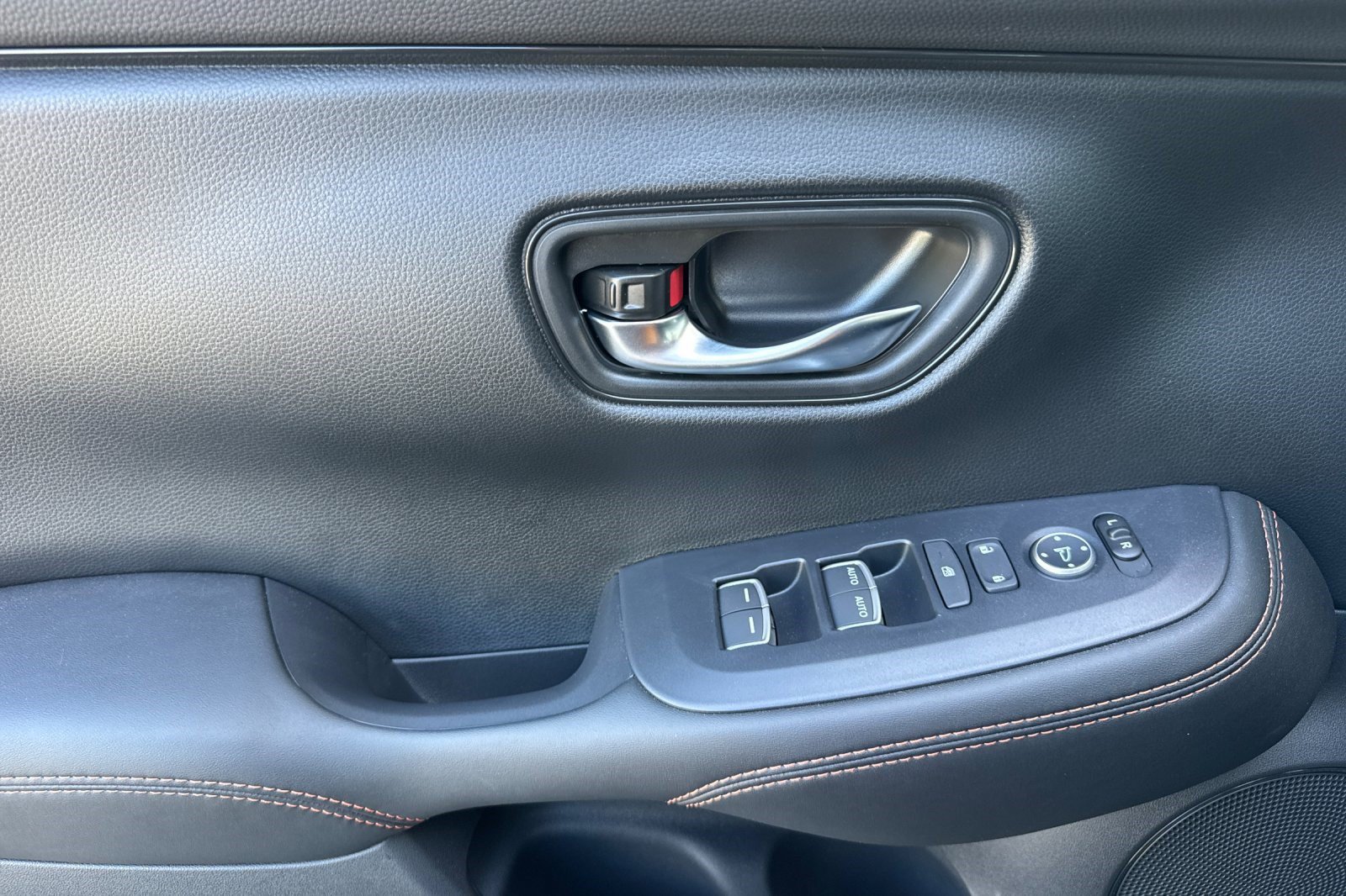 New 2027 Honda HR-V Sport image 29
