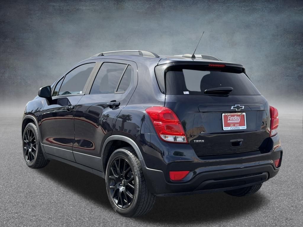 Used 2021 Chevrolet Trax LT w/ Sport Edition FWD image 6