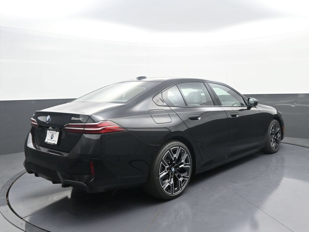 New 2026 BMW 550e xDrive w/ Executive Package AWD/4WD image 7