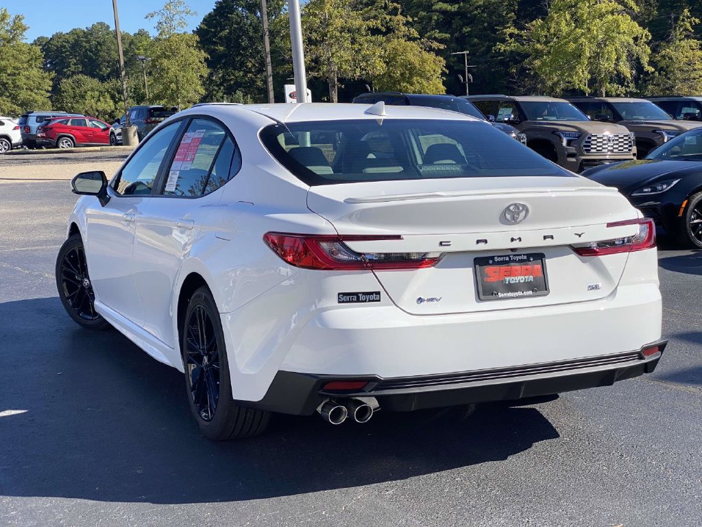 New 2026 Toyota Camry Hybrid FWD image 5