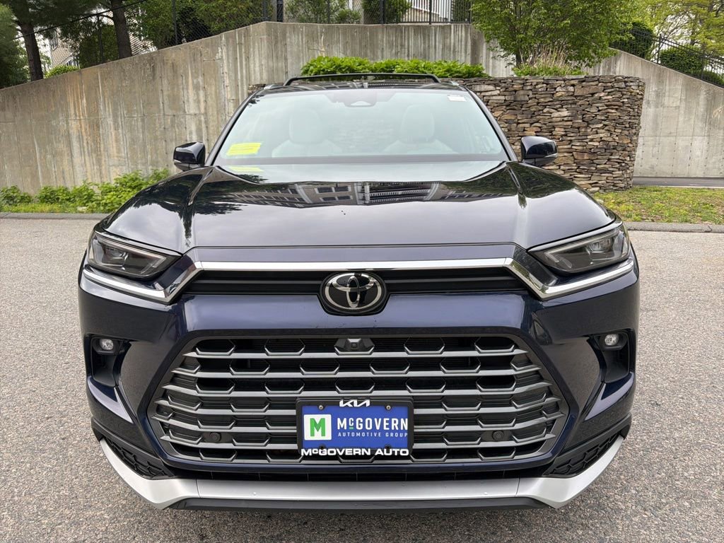 Used 2024 Toyota Grand Highlander AWD Hybrid image 8