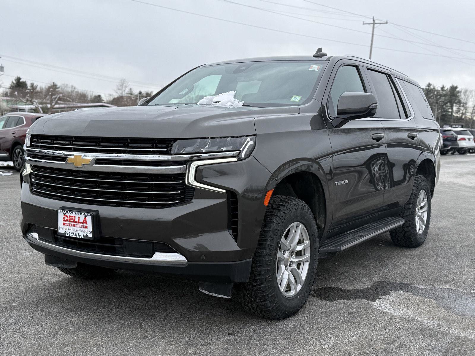 Used 2021 Chevrolet Tahoe LT w/ Luxury Package AWD/4WD image 9