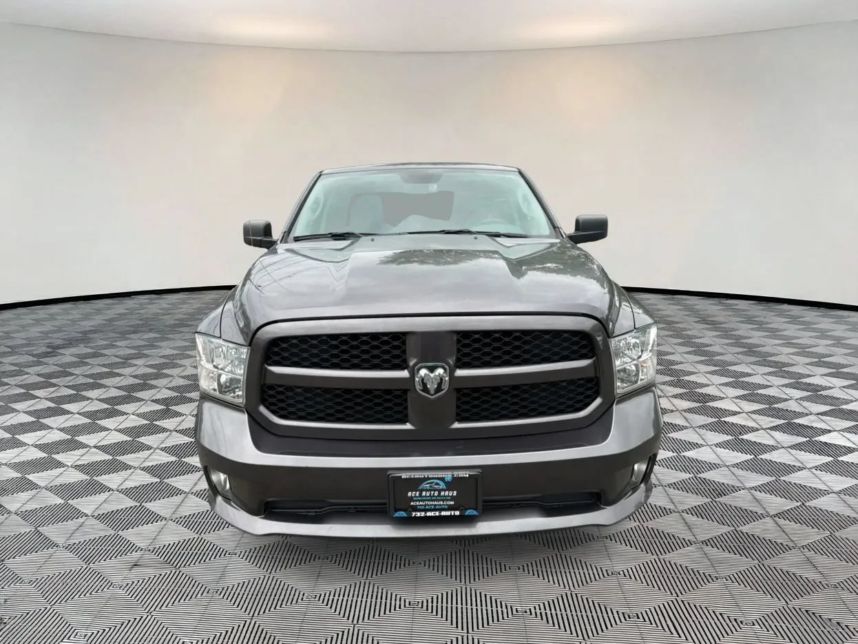 Used 2018 RAM 1500 Express w/ Express Value Package AWD/4WD image 2