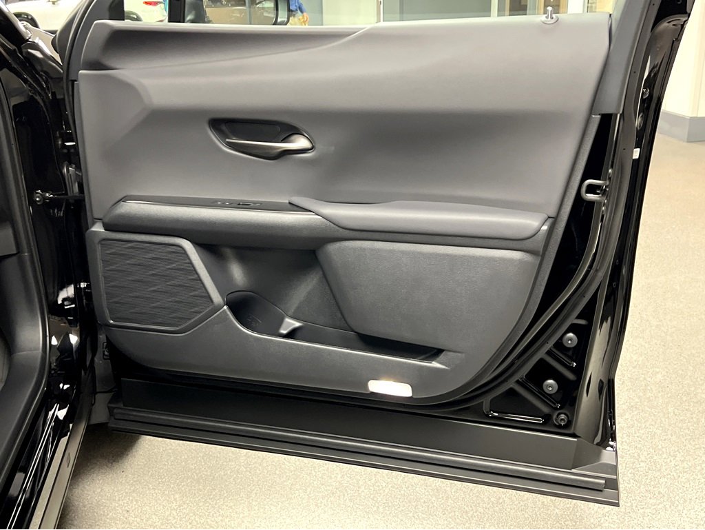 New 2025 Lexus UX 300h AWD image 24