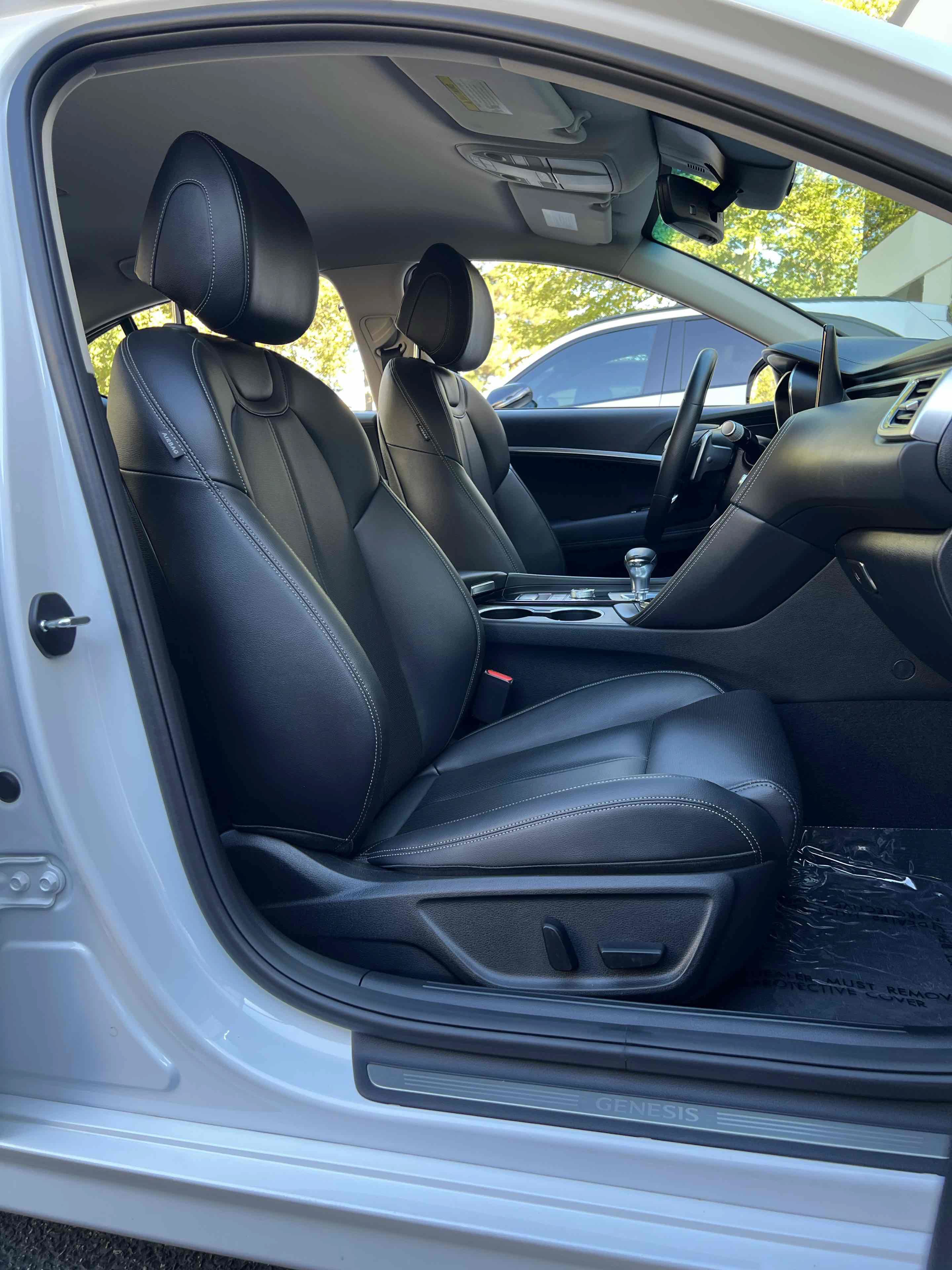 Used 2026 Genesis G70 2.5T RWD image 35