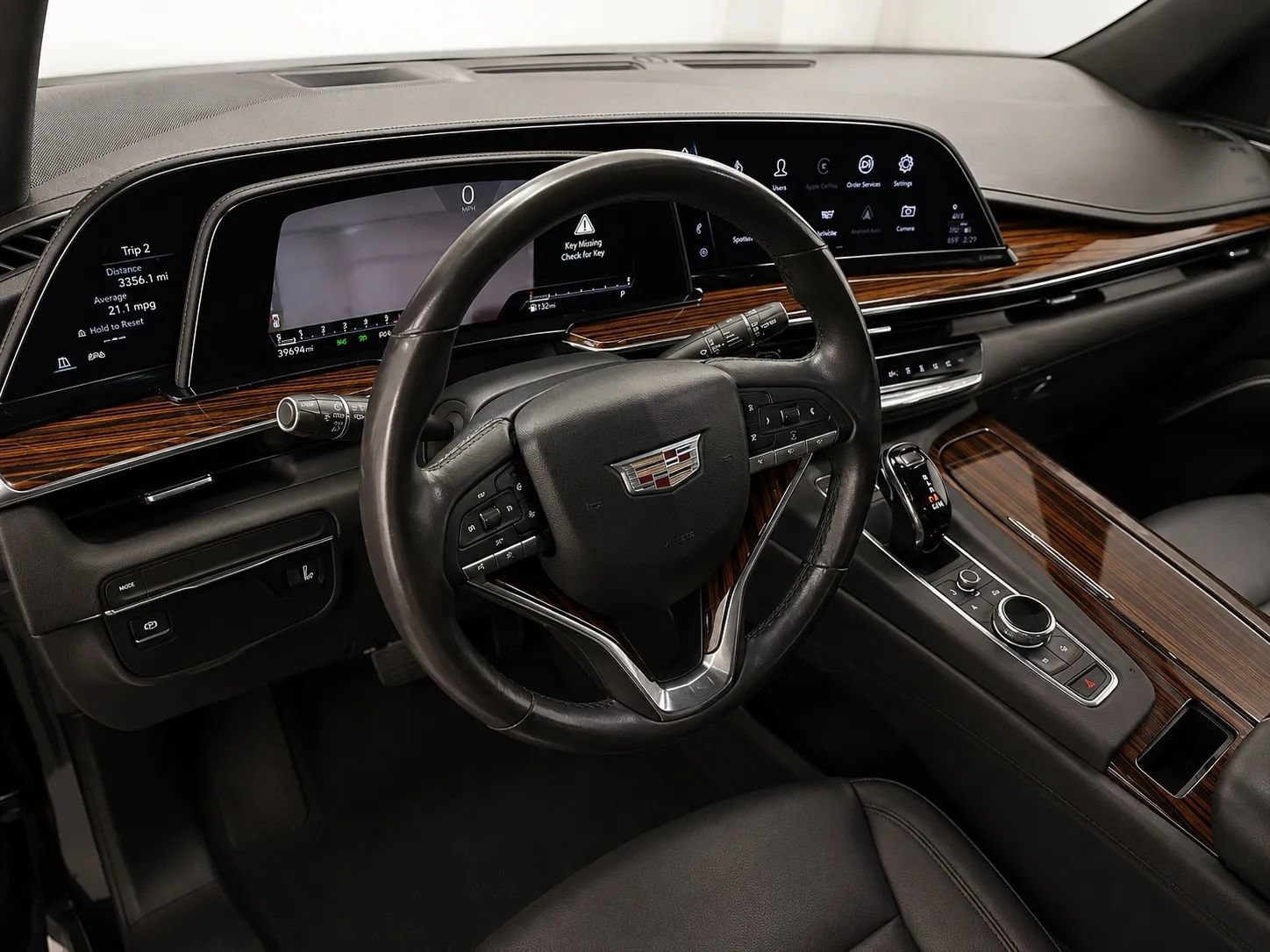 Used 2023 Cadillac Escalade ESV Luxury RWD image 11