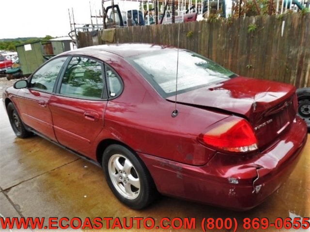 Used 2004 Ford Taurus SES FWD image 2
