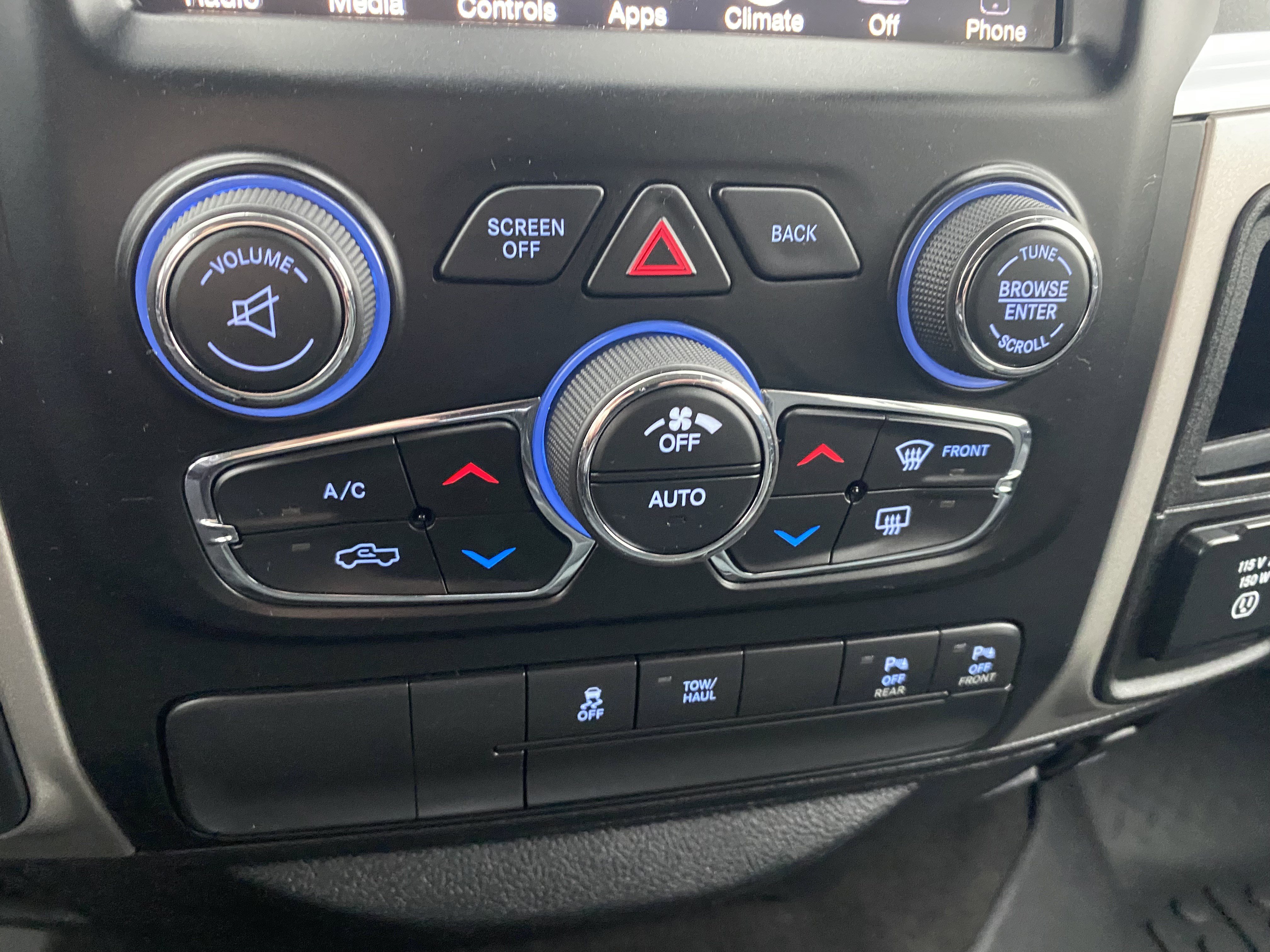 Used 2017 RAM 1500 Big Horn image 31