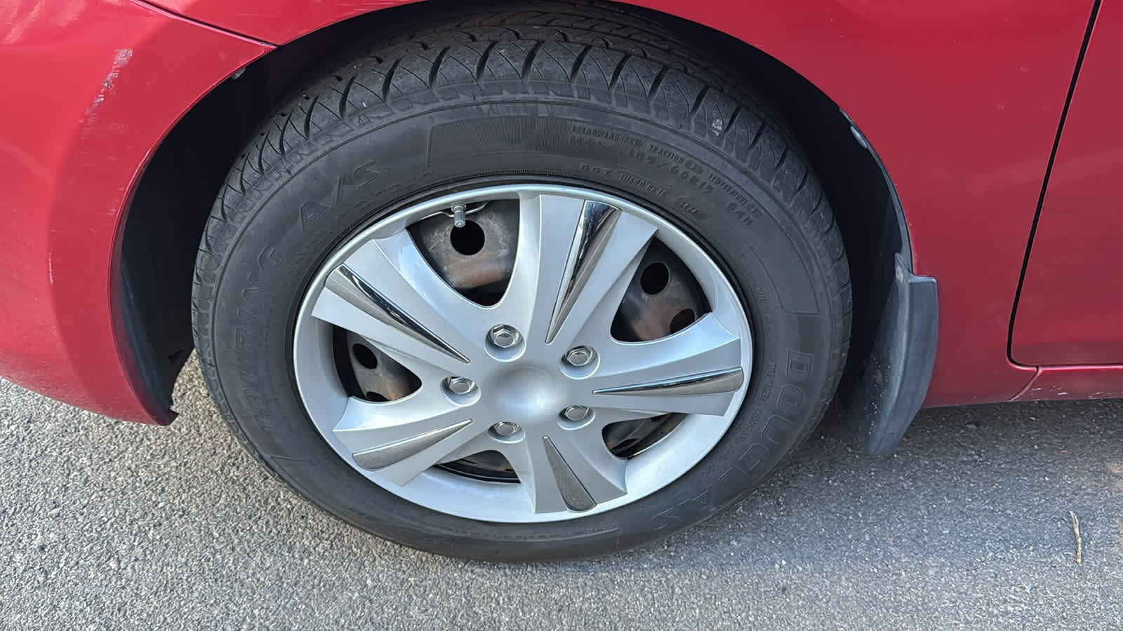 Used 2009 Toyota Yaris Sedan image 3