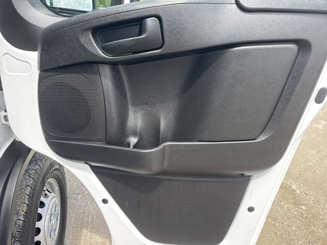 Used 2025 RAM ProMaster 2500 w/ Convenience Group FWD image 18