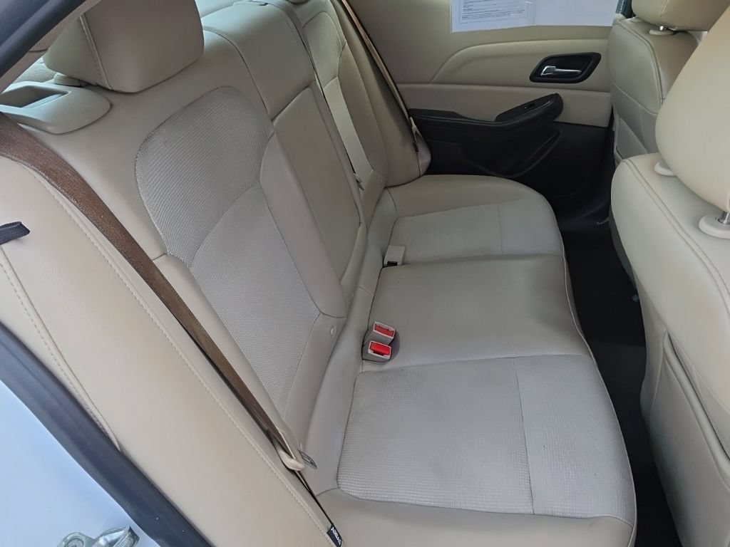 Used 2015 Chevrolet Malibu LT w/ Power Convenience Package FWD image 20