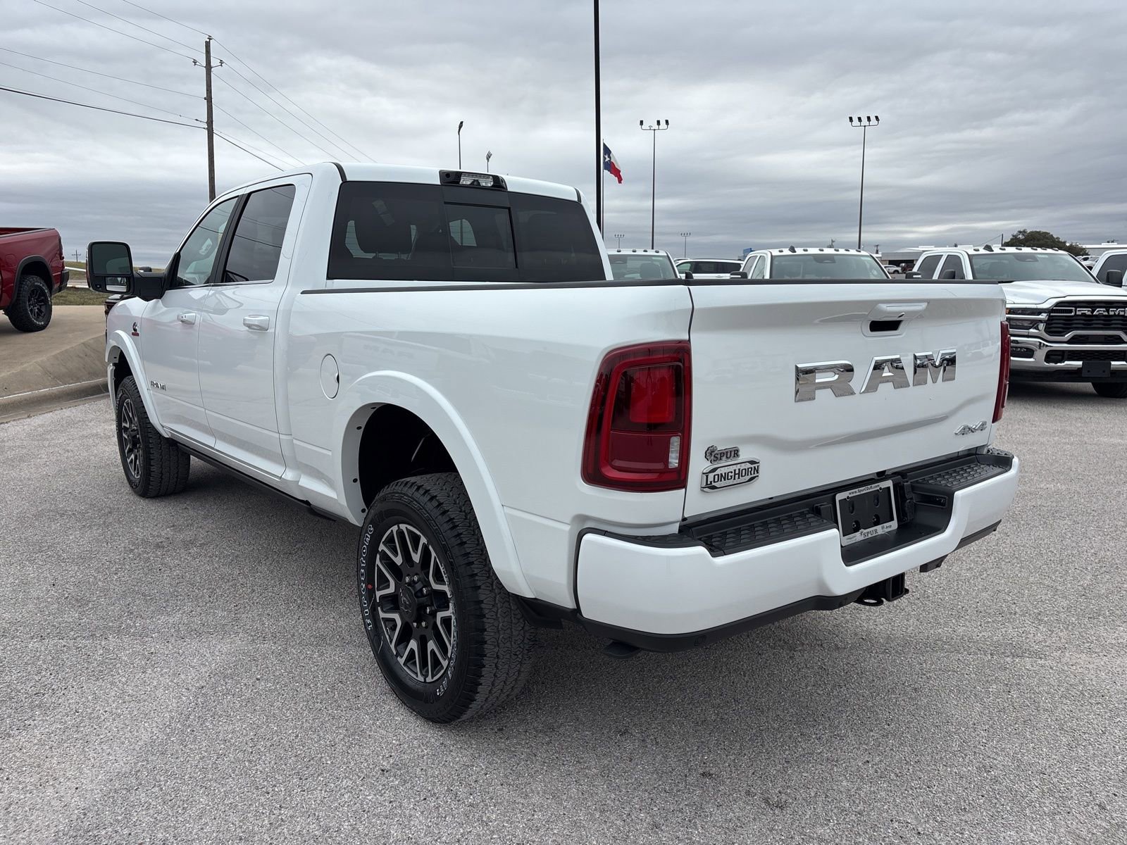 New 2026 RAM 2500 Limited AWD/4WD image 4