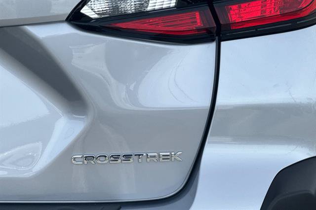 Used 2025 Subaru Crosstrek 2.5i Premium AWD/4WD image 32