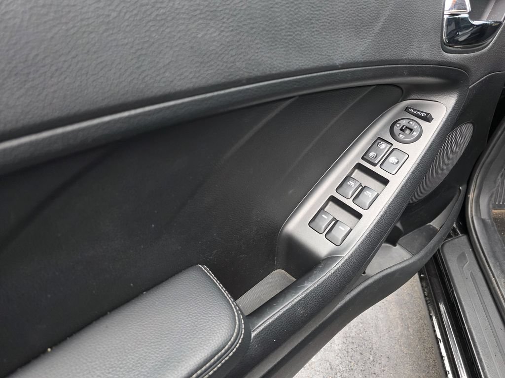 Used 2014 Kia Forte EX FWD image 12