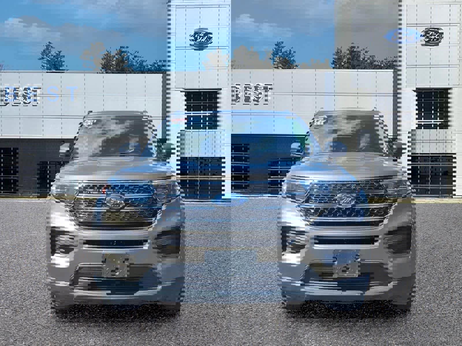 Used 2021 Ford Explorer XLT AWD/4WD image 10