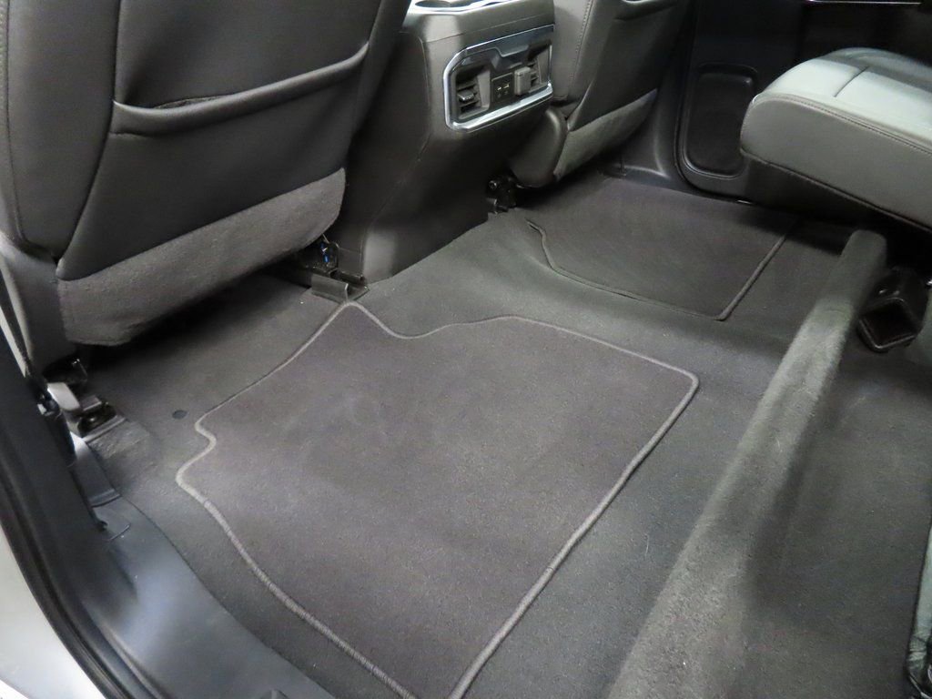 Used 2022 GMC Sierra 2500 SLT w/ SLT Convenience Package image 47